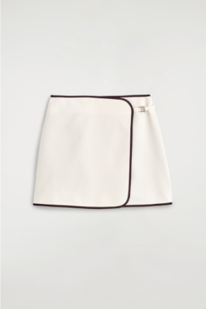 CONTRAST-TRIMMED MINI WRAP SKIRT